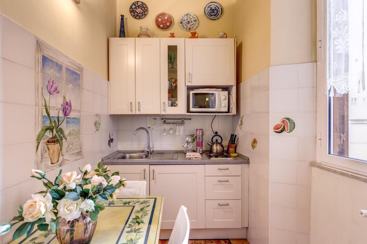 Monti Romantic Sunshine Maisonette Bagian luar foto