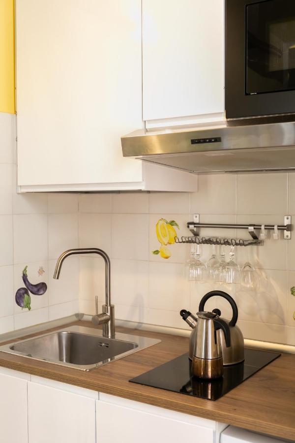 Monti Romantic Sunshine Maisonette Bagian luar foto